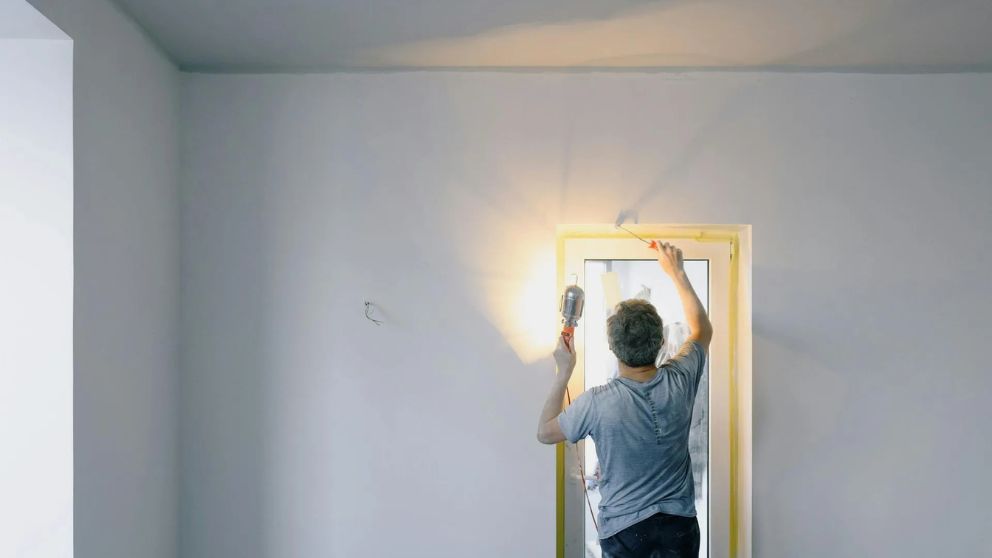 Door Repair in Phoenix: Why Professional Home Repair Is Your Best Choice