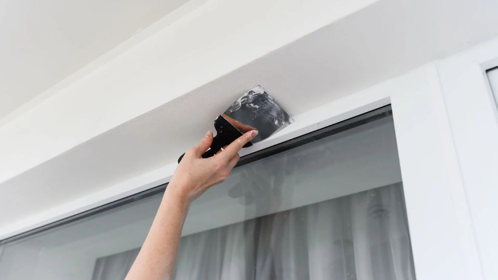 Repair or Replace? Expert Tips for Your Drywall Dilemma